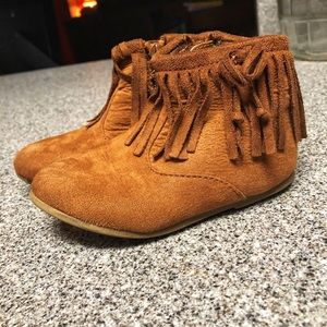 Toddler brown ankle boots